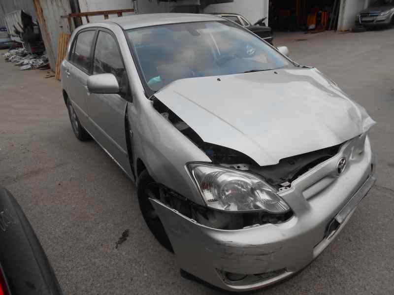 TOYOTA COROLLA (E12) 1.6 Linea Luna Berlina Motor 1,6 Ltr. - 81 kW 16V