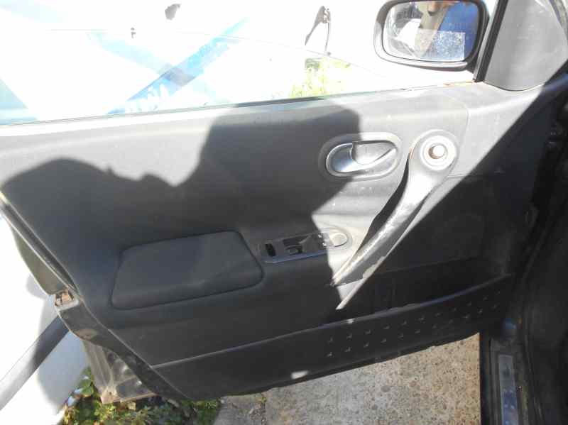 RENAULT MEGANE II BERLINA 5P Authentique Motor 1,4 Ltr. - 72 kW 16V