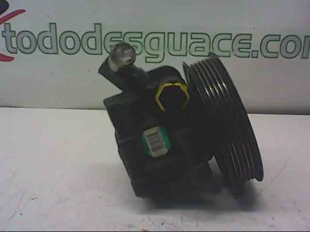 BOMBA DIRECCION FORD FOCUS BERLINA (CAK) *