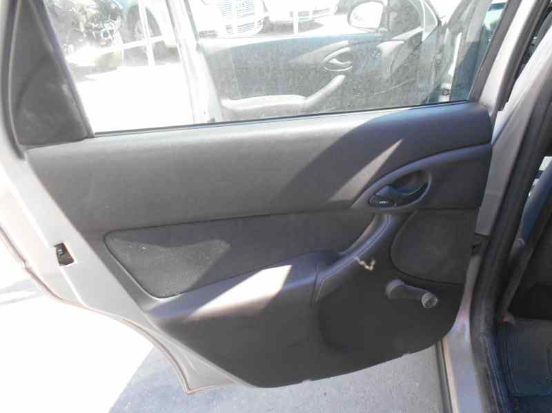 FORD FOCUS BERLINA (CAK) Ambiente Motor 1,8 Ltr. - 85 kW 16V CAT