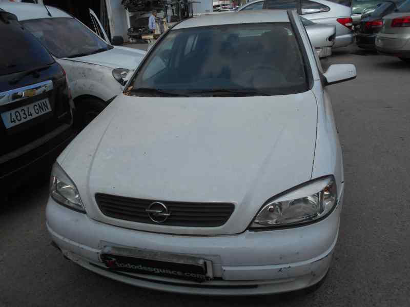 OPEL ASTRA G BERLINA Club Motor 1,6 Ltr. - 55 kW