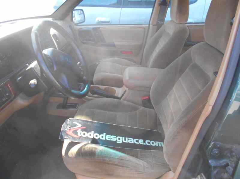 CHRYSLER JEEP CHEROKEE (J) 2.5 Basis Motor 2,5 Ltr. - 87 kW CAT