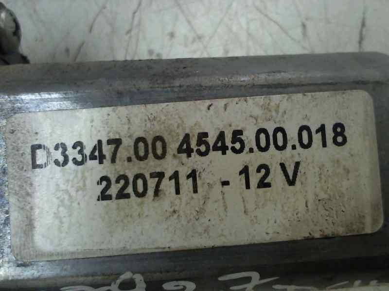 ELEVALUNAS DELANTERO DERECHO RENAULT CLIO II FASE I (B/CBO) 1.9 D Alize