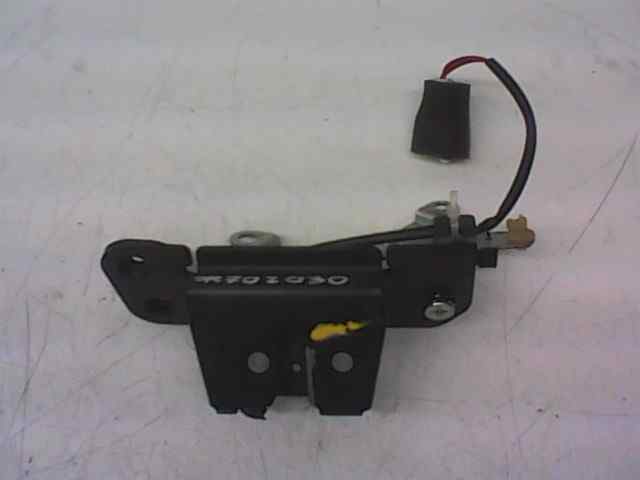 CERRADURA MALETERO / PORTON CHEVROLET LACETTI CDX