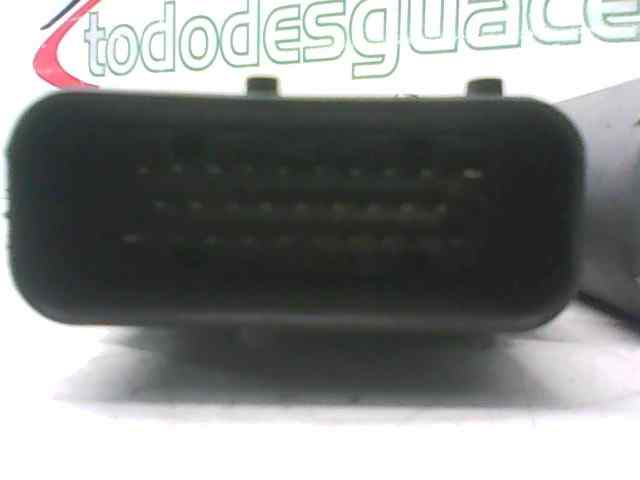 MOTOR ELEVALUNAS DELANTERO IZQUIERDO VOLKSWAGEN PASSAT BERLINA (3B2) Básico