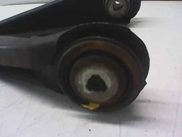 BRAZO SUSPENSION INFERIOR DELANTERO IZQUIERDO RENAULT CLIO II FASE I (B/CBO) 1.2 (58 CV) 5 velocidades