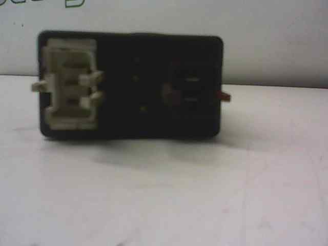 MOTOR CIERRE CENTRALIZADO DELANTERO DERECHO CITROEN SAXO 1.1 SX
