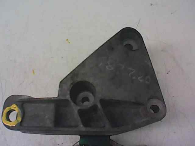 SOPORTE MOTOR SUPERIOR DERECHO RENAULT SCENIC II 1.9 dCi Diesel