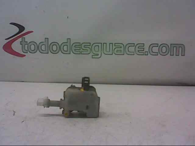 MOTOR CIERRE DEPOSITO COMBUSTIBLE TOYOTA AVENSIS BERLINA (T25) 1.8 Sol Berlina (5-ptas)