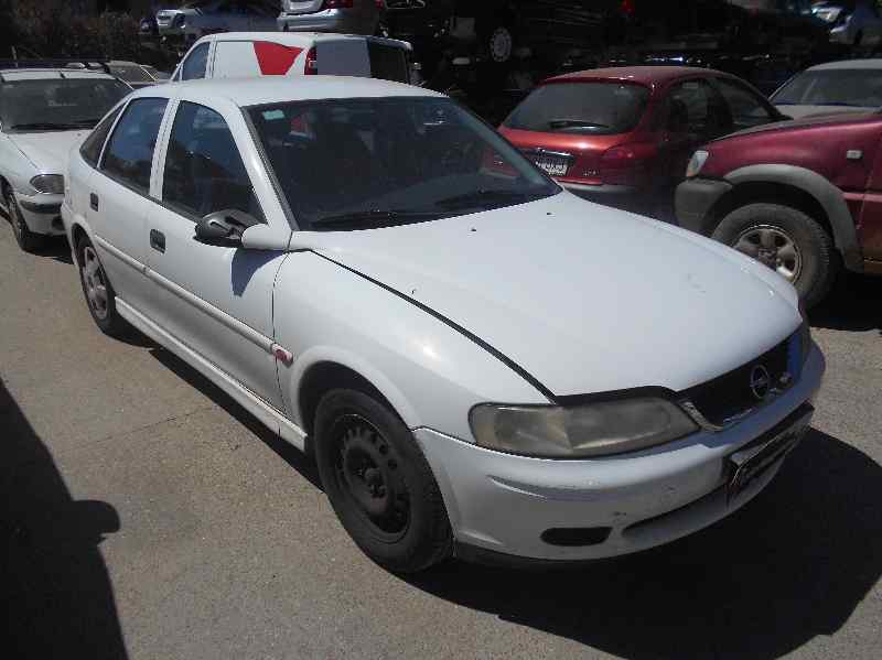 OPEL VECTRA B BERLINA Edition 2000 Motor 2,0 Ltr. - 74 kW DTI