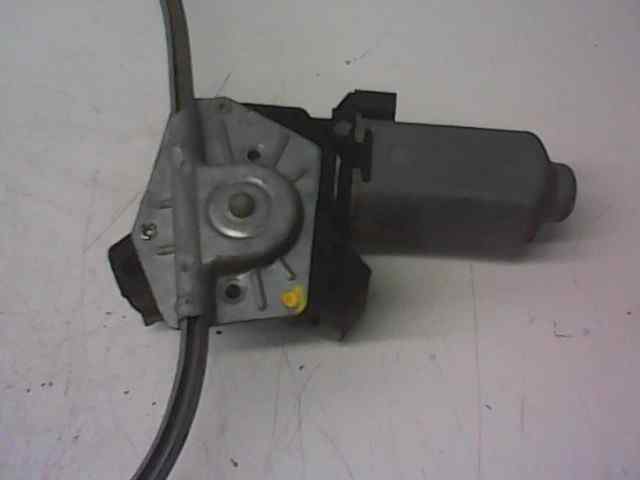ELEVALUNAS DELANTERO IZQUIERDO RENAULT CLIO I FASE I+II (B/C57) 1.8 Baccara