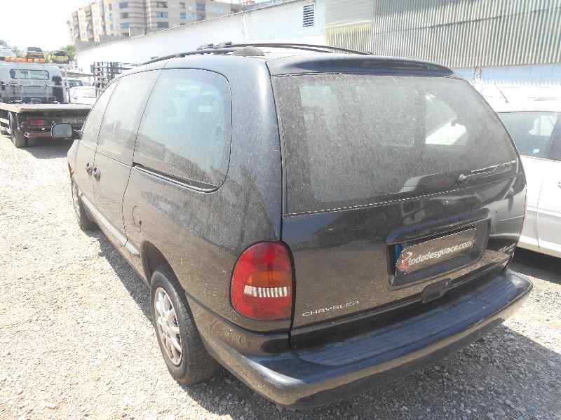 CHRYSLER GRAND VOYAGER *