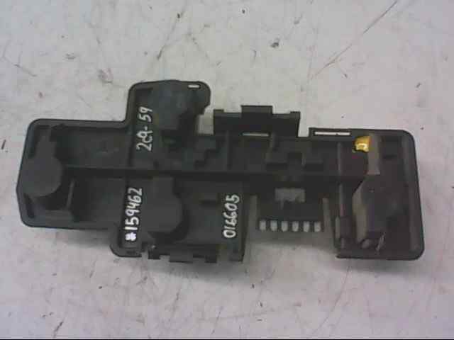 PORTALAMPARAS TRASERO DERECHO OPEL ASTRA F BERLINA 1.4 16V (90 CV) 5 velocidades