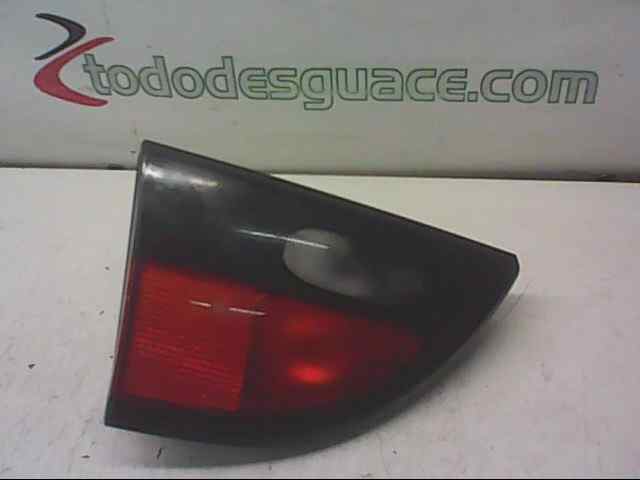 PILOTO TRASERO IZQUIERDO RENAULT MEGANE I CLASSIC (LA0) 1.6 (90 CV) 5 velocidades