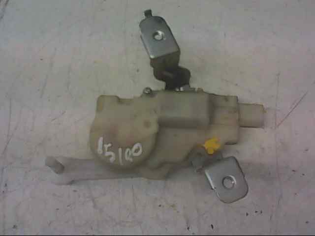 MOTOR CIERRE CENTRALIZADO PORTON TOYOTA YARIS (KSP9/SCP9/NLP9) Básico
