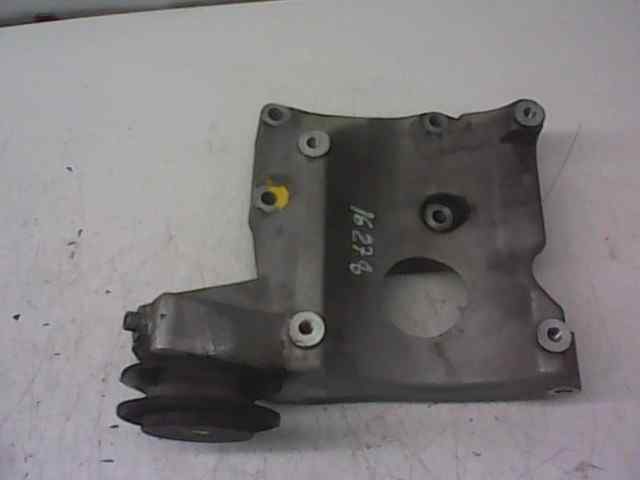 SOPORTE COMPRESOR BMW SERIE 3 BERLINA (E30) 318is