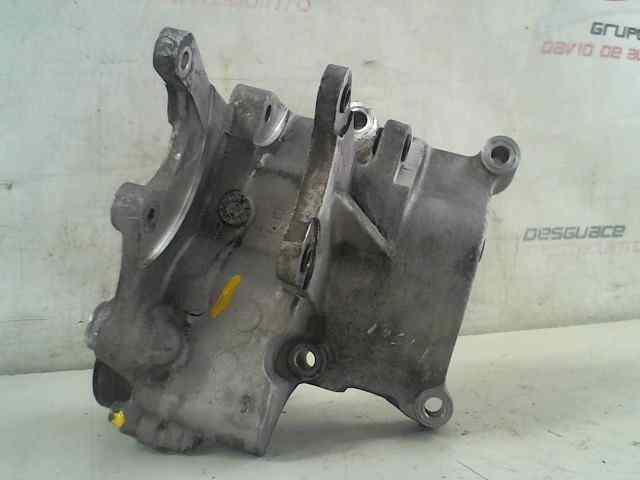 SOPORTE BOMBA DIRECCION. HYUNDAI TUCSON (JM) 2.0 CRDi Comfort