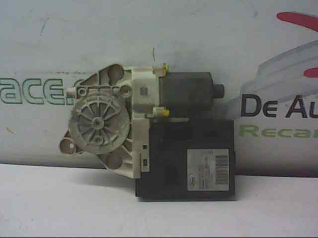 MOTOR ELEVALUNAS DELANTERO DERECHO FORD FOCUS BERLINA (CAP) Ambiente (D)