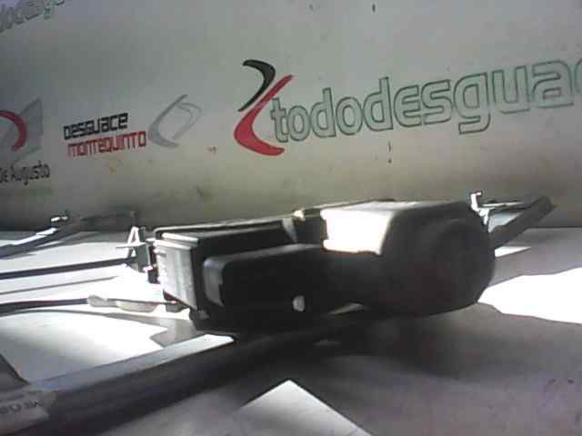 ELEVALUNAS DELANTERO IZQUIERDO RENAULT LAGUNA II GRANDTOUR (KG0) Expression