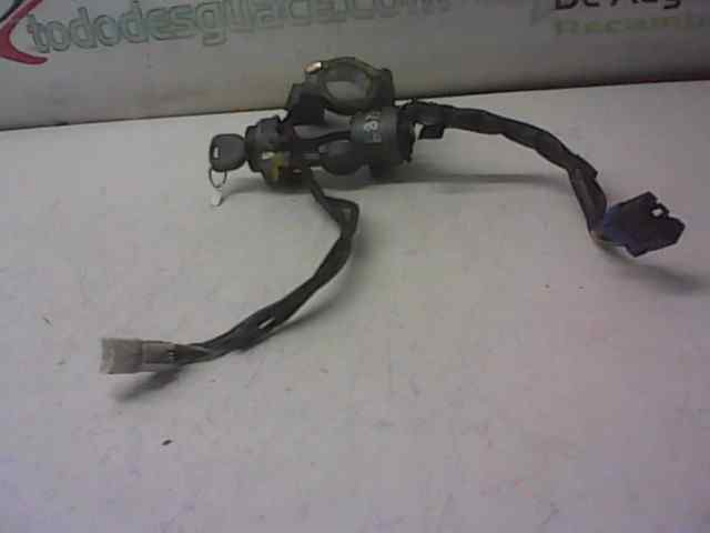 ANTIRROBO KIA SHUMA II 1.6 LS Berlina portón