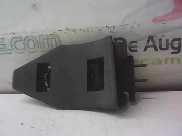 PORTALAMPARAS TRASERO IZQUIERDO PEUGEOT 405 BERLINA