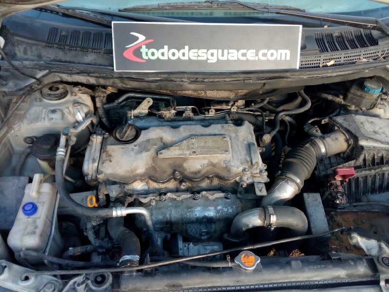 NISSAN ALMERA TINO (V10M) Ambience Motor 2,2 Ltr. - 84 kW 16V Turbodiesel CAT
