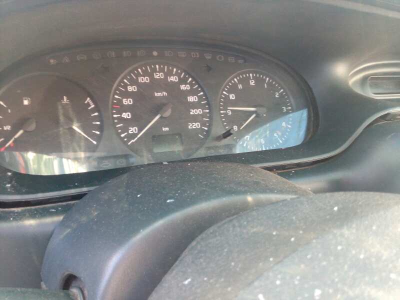 RENAULT MEGANE I BERLINA HATCHBACK (BA0) 1.9 D Alize Motor 1,9 Ltr. - 47 kW Diesel