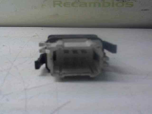 MANDO ELEVALUNAS DELANTERO DERECHO RENAULT CLIO II FASE II (B/CB0) Authentique