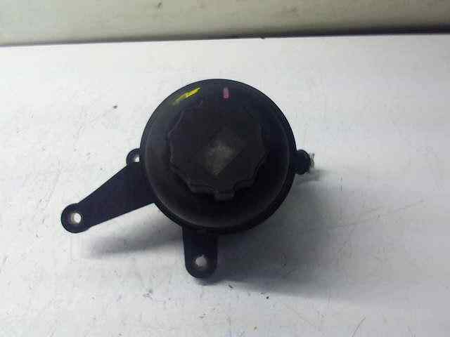 DEPOSITO SERVO MERCEDES CLASE C (W203) SPORTCOUPE C 220 CDI (203.706)
