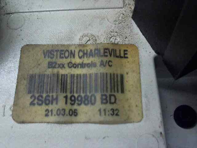 MANDO CALEFACCION / AIRE ACONDICIONADO FORD FIESTA BERLINA (DX) *
