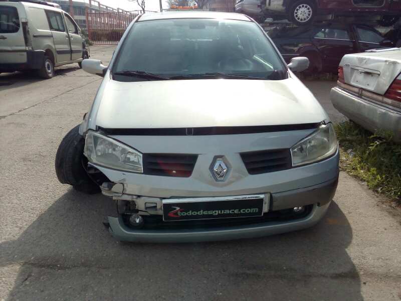 RENAULT MEGANE II BERLINA 5P Confort Authentique Motor 1,6 Ltr. - 82 kW 16V
