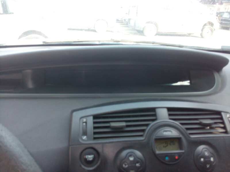 RENAULT SCENIC II Grand Dynamique Motor 1,9 Ltr. - 96 kW dCi Diesel