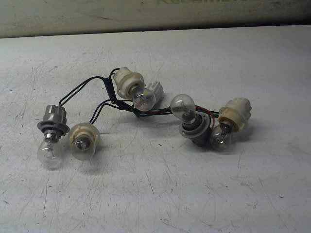 PORTALAMPARAS TRASERO DERECHO HYUNDAI LANTRA BERLINA (RD) 1.6 GLS