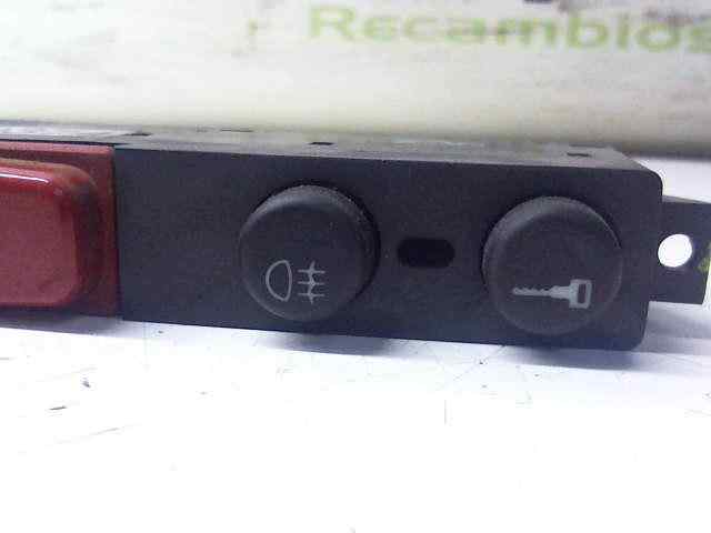 INTERRUPTOR WARNING ALFA ROMEO 147 (190) 1.6 T.Spark Distinctive