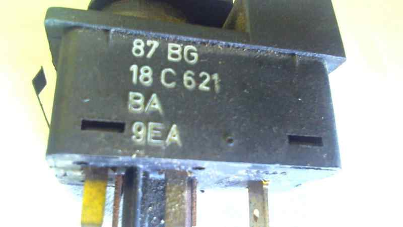 INTERRUPTOR LUNETA FORD SIERRA BERLINA *