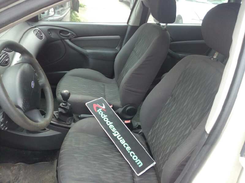 FORD FOCUS BERLINA (CAK) Ambiente Motor 1,8 Ltr. - 85 kW 16V CAT