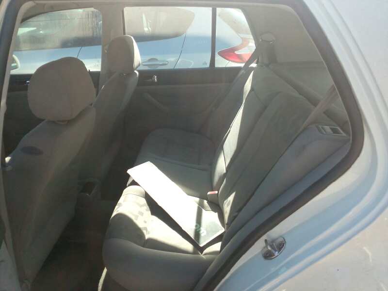 VOLKSWAGEN GOLF IV BERLINA (1J1) Conceptline Motor 1,9 Ltr. - 74 kW TDI
