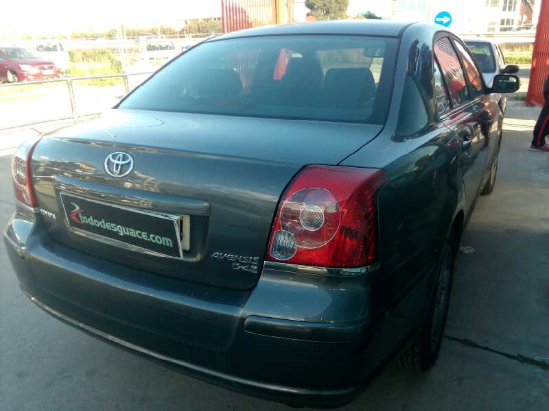 TOYOTA AVENSIS BERLINA (T25) 2.2 D-4D Executive Sedán (4-ptas.) Motor 2,2 Ltr. - 110 kW D-4D CAT