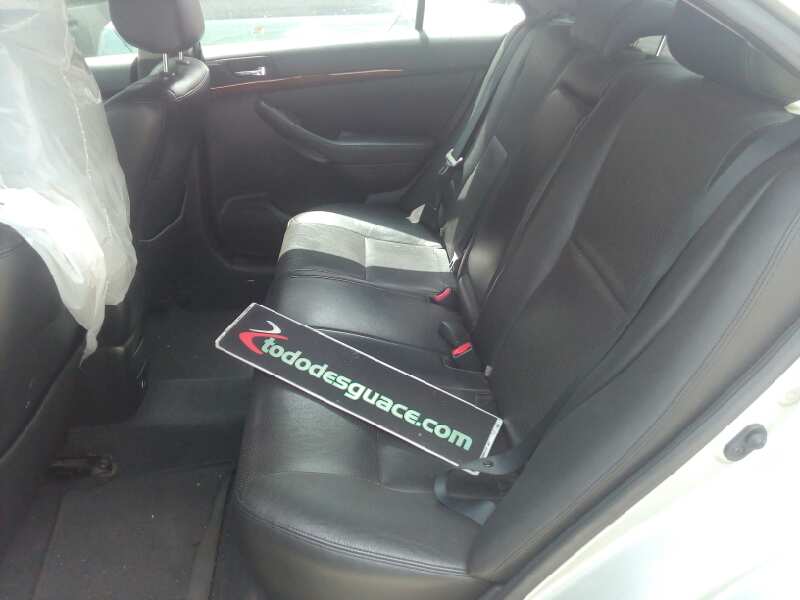 TOYOTA AVENSIS BERLINA (T25) 2.4 Executive Sedan (4-ptas.) Motor 2,4 Ltr. - 120 kW 16V CAT
