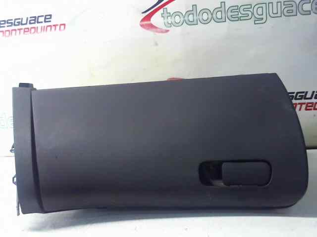 GUANTERA KIA CEE'D Active