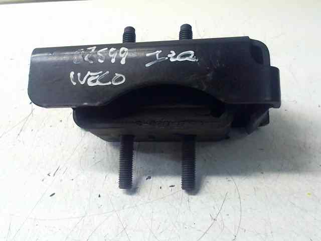 SOPORTE MOTOR SUPERIOR IZQUIERDO IVECO DAILY CAJA CERRADA (2006 =>) Caja cerrada 35S... batalla 3000