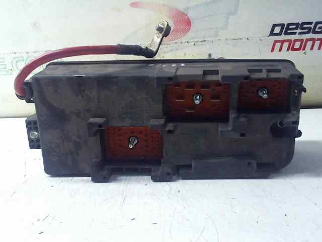 CAJA RELES / FUSIBLES OPEL VECTRA C BERLINA Elegance