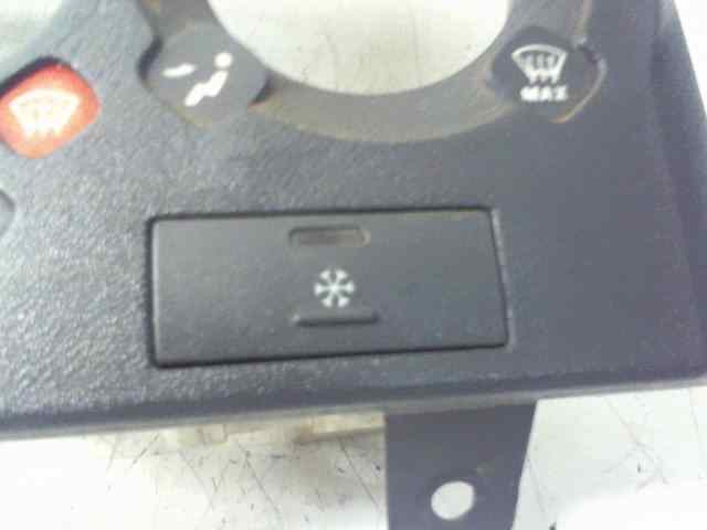 CARCASA CENTRAL DE RADIO Y CLIMA PEUGEOT BOXER CAJA CERR. ACRISTALADA (RS2850)(290/330)('02->) 290 C   TD