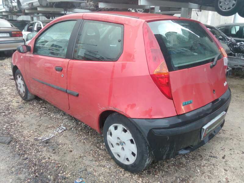FIAT PUNTO BERLINA (188) 1.2 8V Motor 1,2 Ltr. - 44 kW CAT