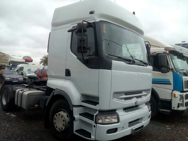 RENAULT PREMIUN 420 DCI 18T 4X2 EURO 3  11116 CM³ 6L