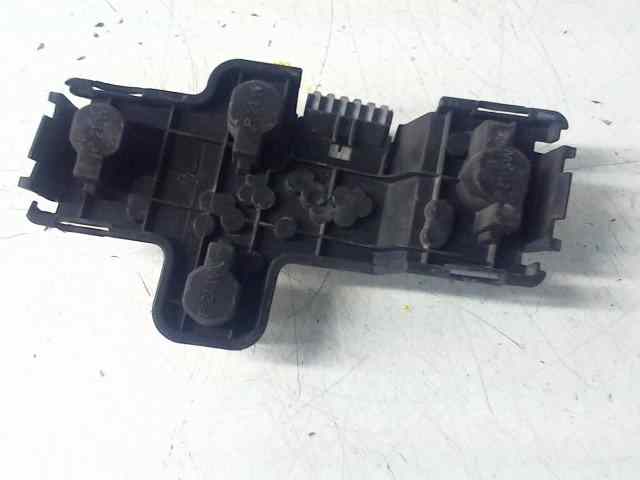 PORTALAMPARAS TRASERO IZQUIERDO OPEL VECTRA A CD