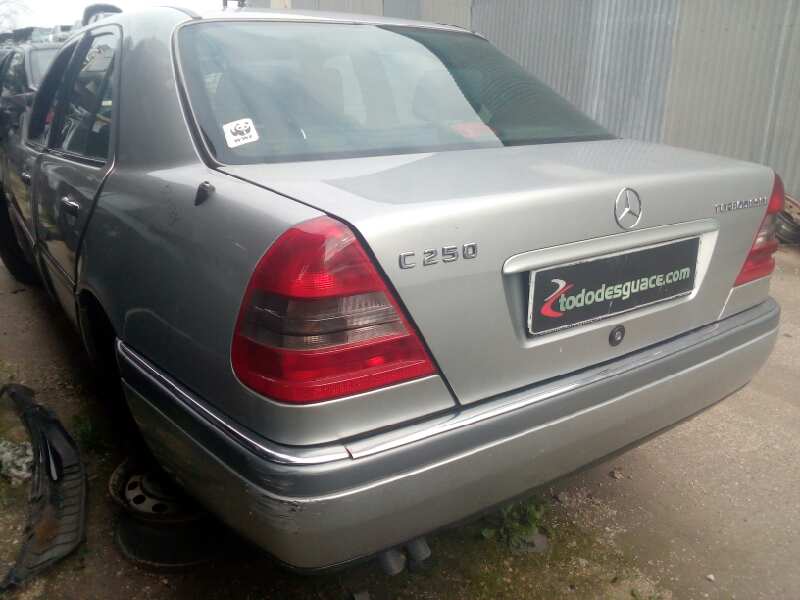 MERCEDES CLASE C (W202) BERLINA 250 TD (202.128) Motor 2,5 Ltr. - 110 kW 20V Turbodiesel CAT