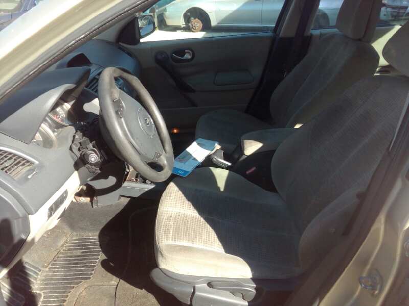 RENAULT MEGANE II BERLINA 5P Confort Dynamique Motor 1,6 Ltr. - 83 kW 16V