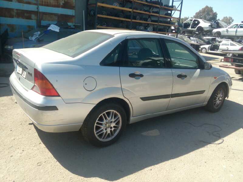 FORD FOCUS BERLINA (CAK) Ghia Motor 1,8 Ltr. - 66 kW TDDI Turbodiesel CAT
