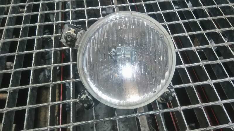 FARO DERECHO BMW SERIE 7 (E32) 750iL Automático